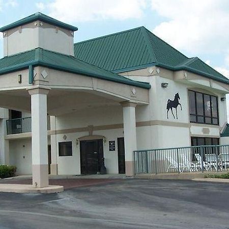 Celebration Inn Lewisburg Buitenkant foto